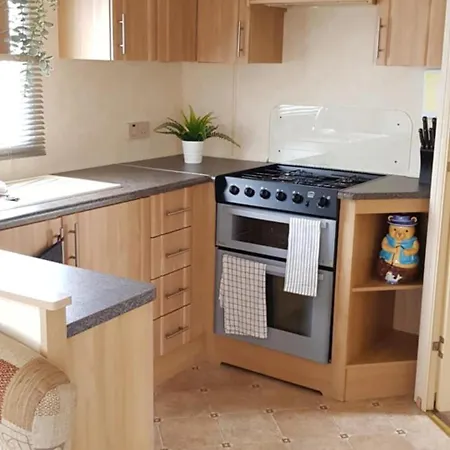 Ann Dale'S Caravan, Edwards Leisure, Towyn, North Wales Kinmel Bay Exterior photo